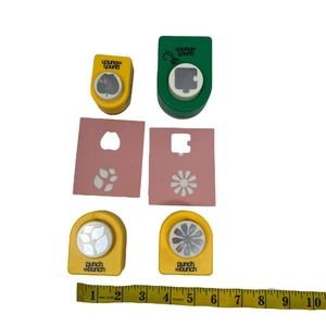 Punch Bunch Lot of 4 Paper Punch Leaves Puzzle Pieces Flower Apple‎ Scrapbooking
